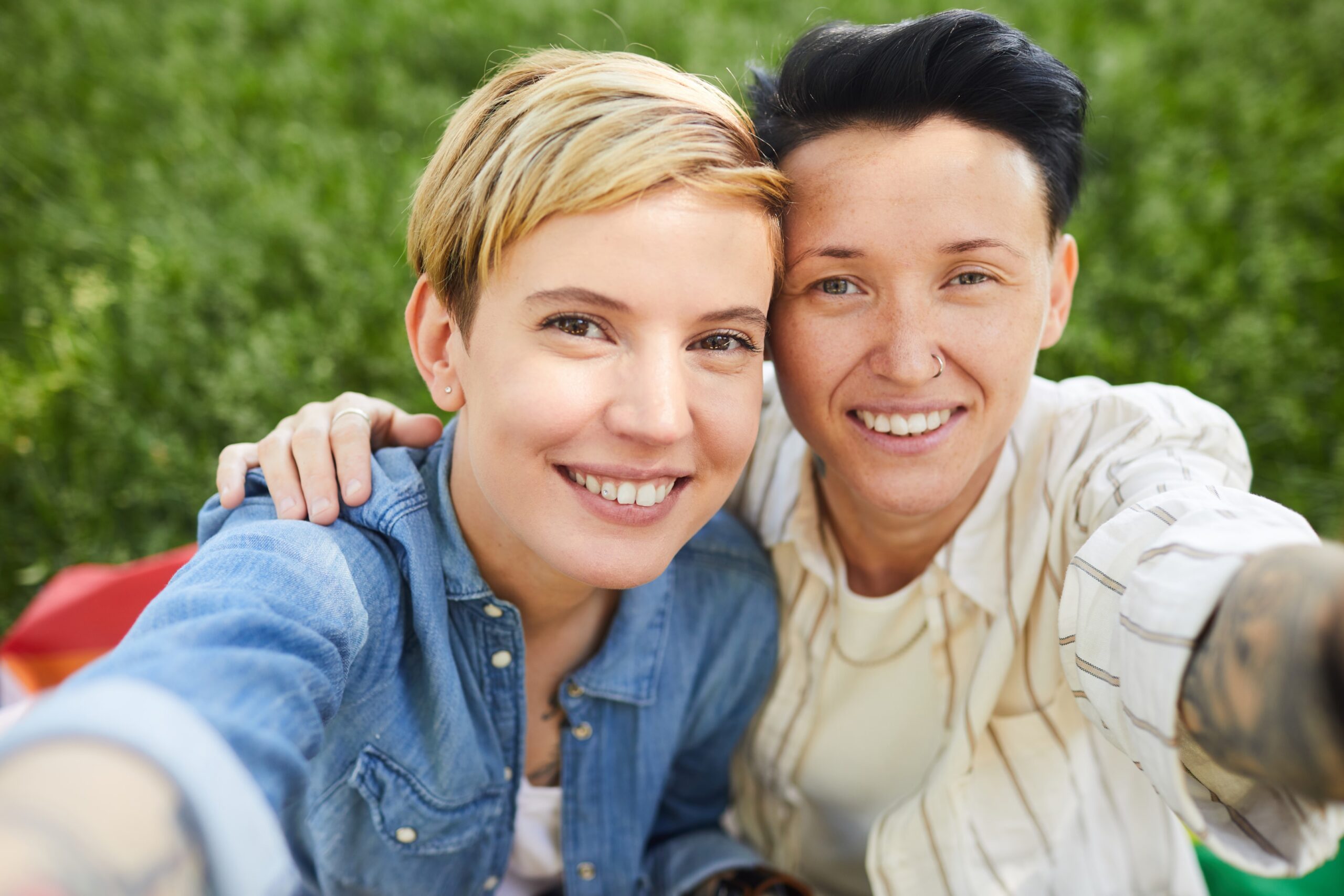 Couples therapy for ADHD relationship challenges with professional guidance.